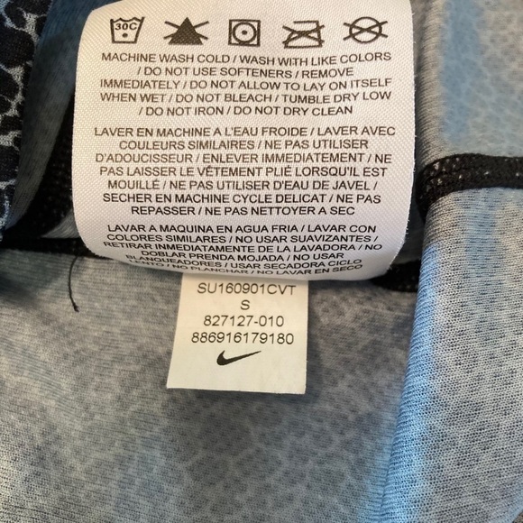 Nike Printed Racerback Tank - Picture 11 of 12